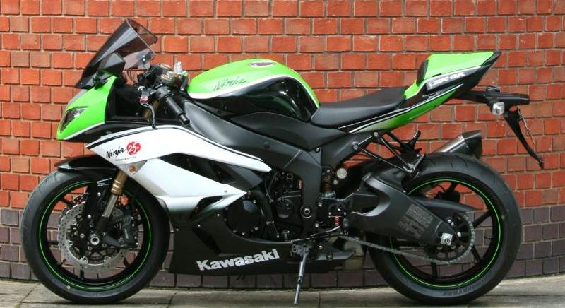 ブラッキー　25th ANNIVERSARY editi… Kawasaki ZX-6R Ninja 25th Anniversary